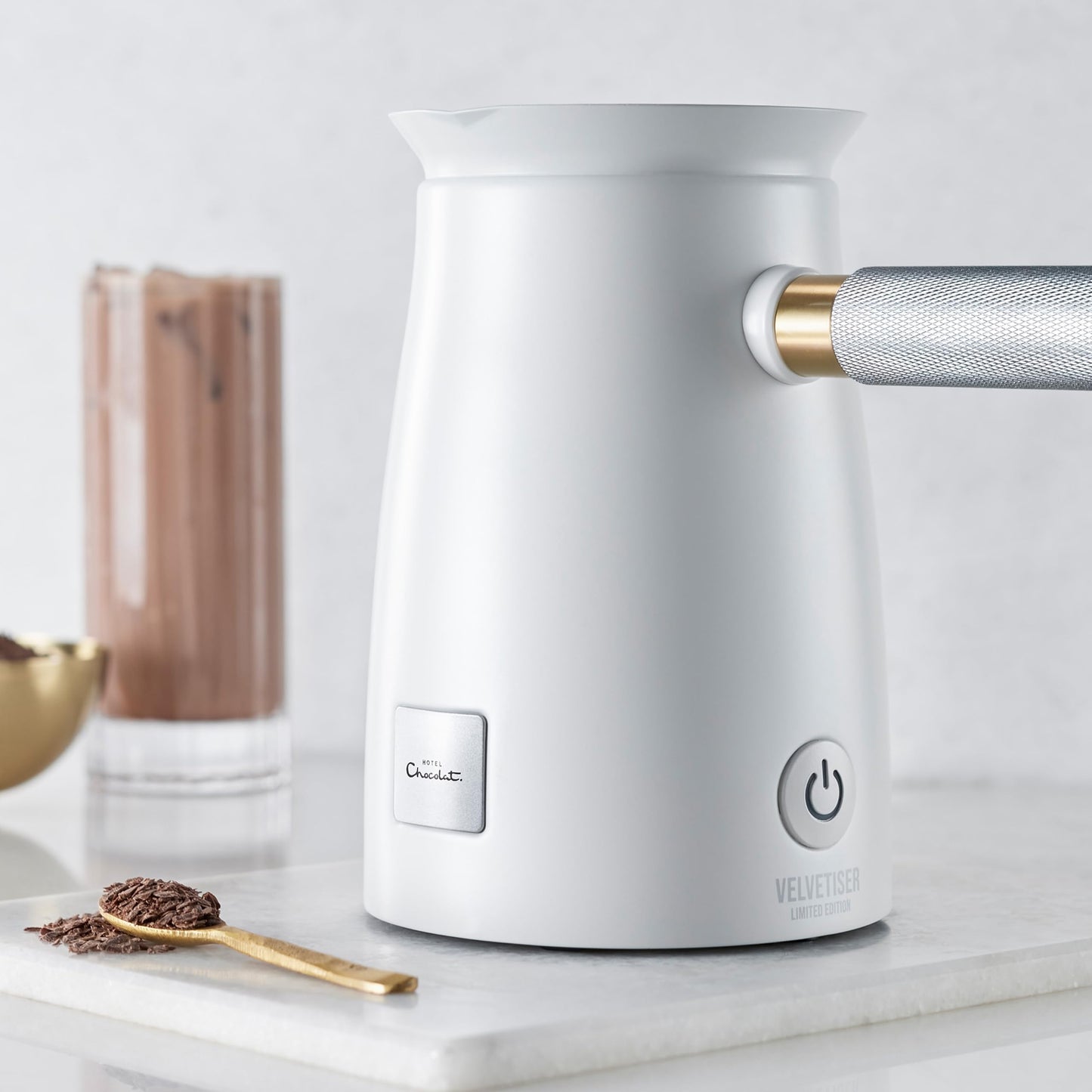 Hotel Chocolat Velvetiser - In-Home Hot Chocolate Machine - Barista-Grade Hot Chocolate Maker - Complete Starter Kit - White Edition - 2 Ceramic Podcups & 10 Single-Serve Sachets